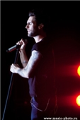 MAROON 5