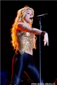  (Shakira) -    