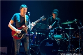 CHRIS REA