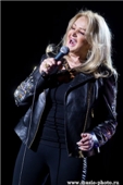 BONNIE TYLER