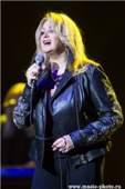 BONNIE TYLER