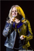 BONNIE TYLER