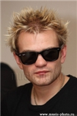  `Sum 41` 