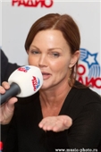 Belinda Carlisle (  )