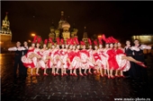   (Moulin Rouge)