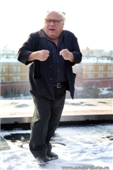    (Danny DeVito)